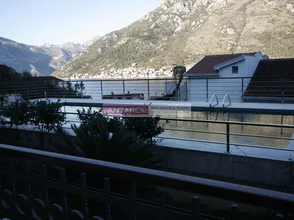 Trosoban stan 124 m² – Stoliv, Kotor — fotografija 2