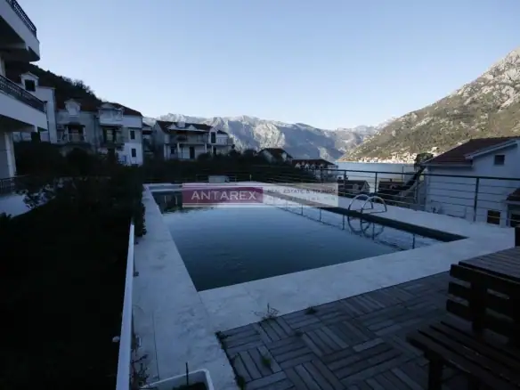 Trosoban stan 124 m² – Stoliv, Kotor — fotografija 3