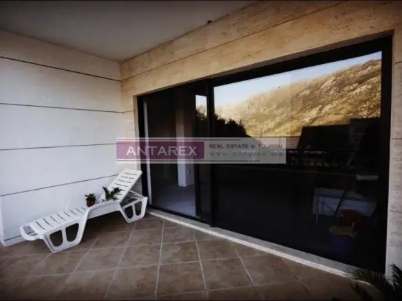 Trosoban stan 124 m² – Stoliv, Kotor — fotografija 4