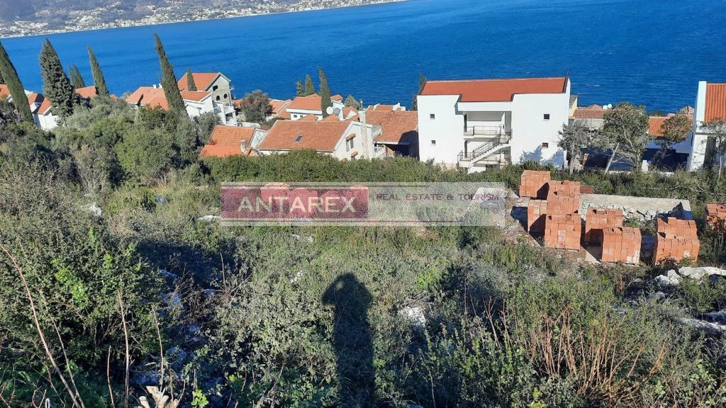 Plac-sa-pogledom-na-more-Krasici-Lustica-Tivat-2 Plac 453 m² – Krašići, Tivat — fotografija 3