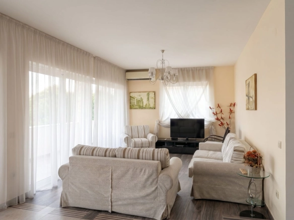 Trosoban stan 102 m² – Kumbor, Herceg Novi — fotografija 2