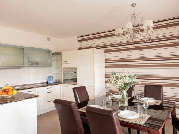 Trosoban stan 102 m² – Kumbor, Herceg Novi — fotografija 8