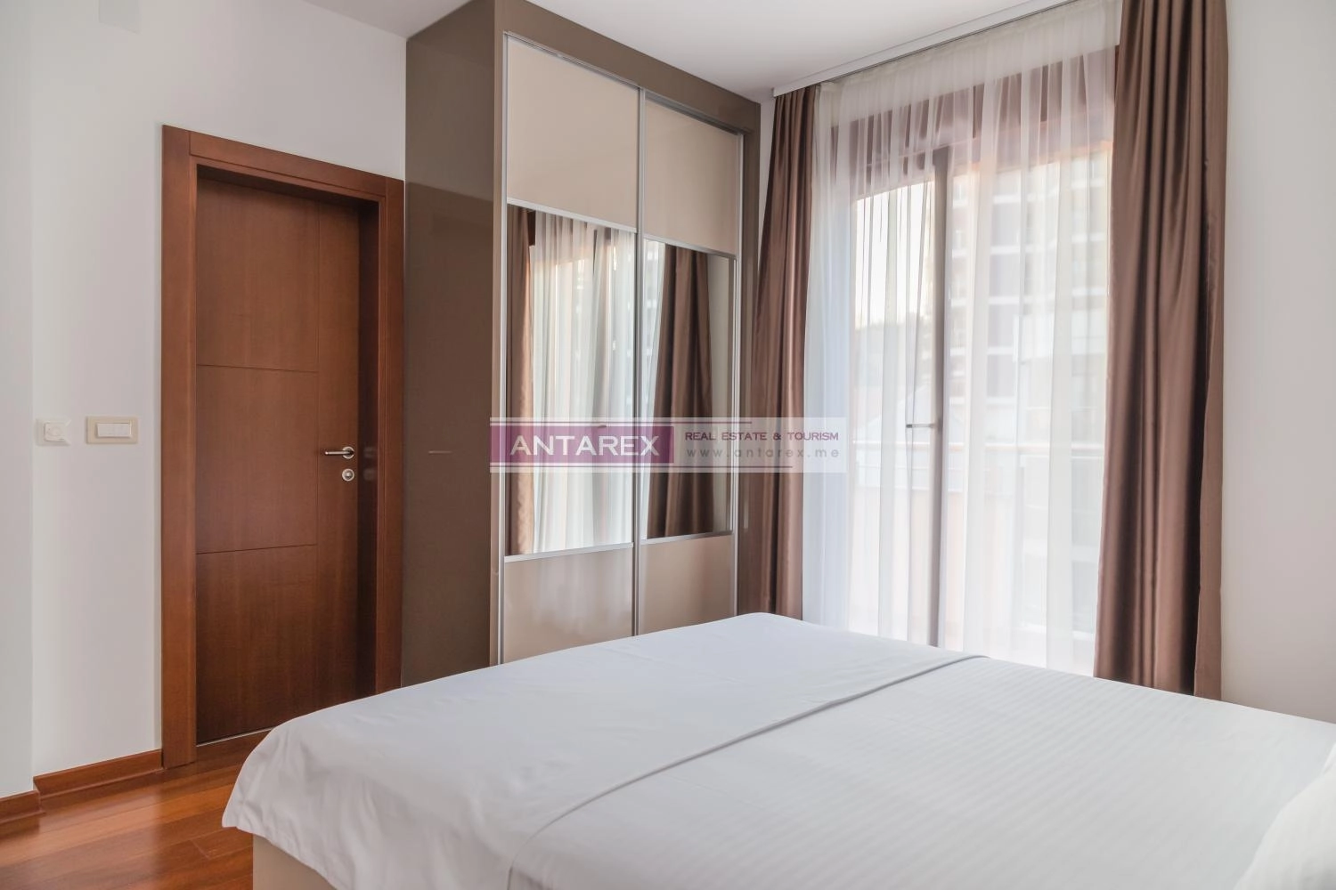 Dvosoban-stan-u-Becicima-Budva-4 Dvosoban stan 90 m² – Bečići, Budva — fotografija 5