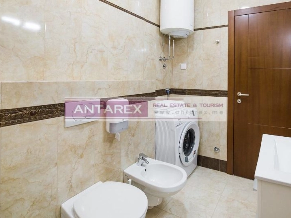 Dvosoban stan 90 m² – Bečići, Budva — fotografija 7