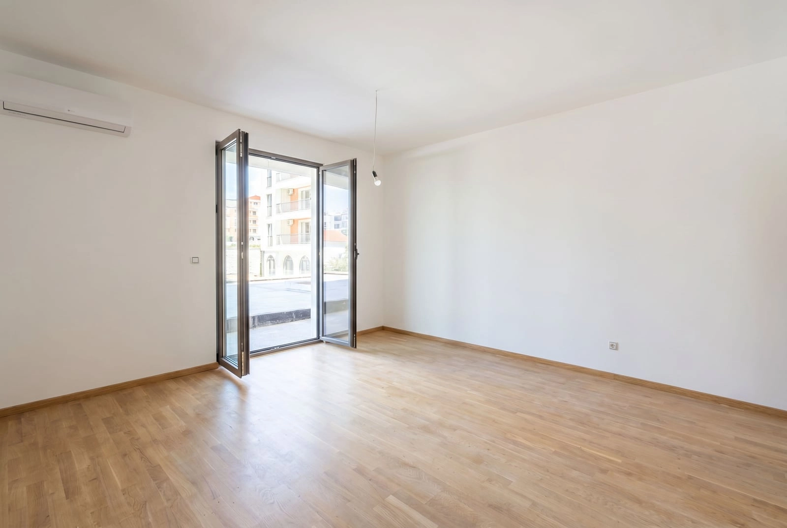 Dvosoban-stan-u-Donjoj-Lastvi-Tivat-2 Dvosoban stan 64 m² – Donja Lastva, Tivat — fotografija 3