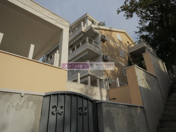Dvosoban stan 95 m² – Donja Lastva, Tivat — fotografija 2