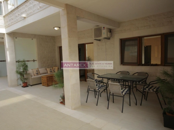 Dvosoban stan 95 m² – Donja Lastva, Tivat — fotografija 3
