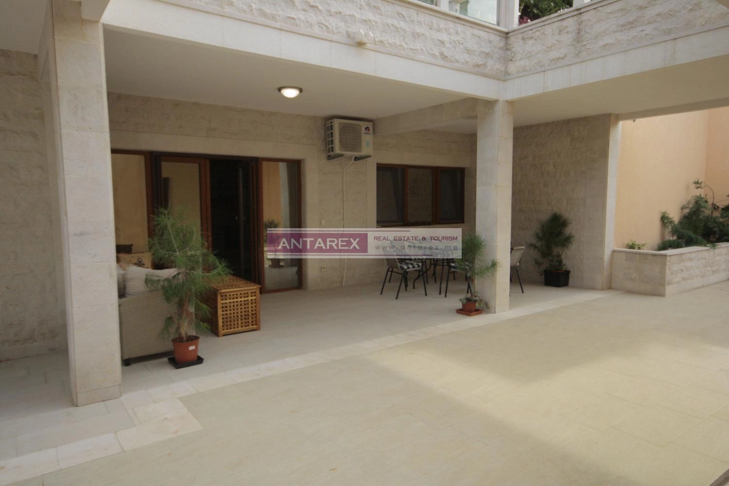 Dvosoban-stan-u-Donjoj-Lastvi-Tivat-4 Dvosoban stan 95 m² – Donja Lastva, Tivat — fotografija 5