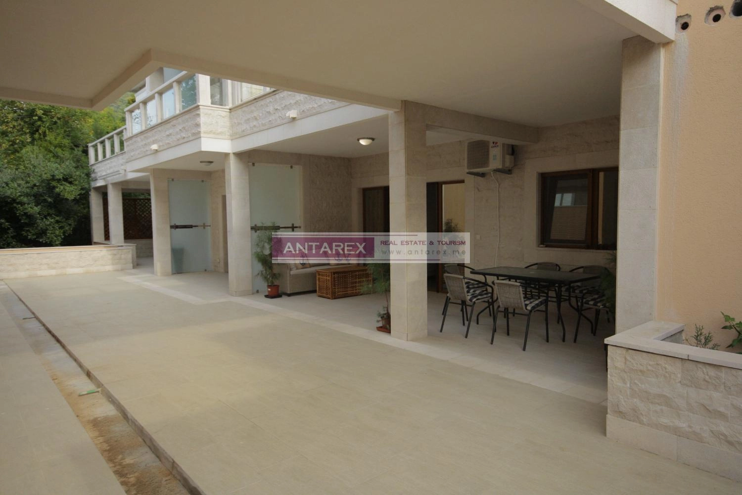 Dvosoban-stan-u-Donjoj-Lastvi-Tivat-5 Dvosoban stan 95 m² – Donja Lastva, Tivat — fotografija 6