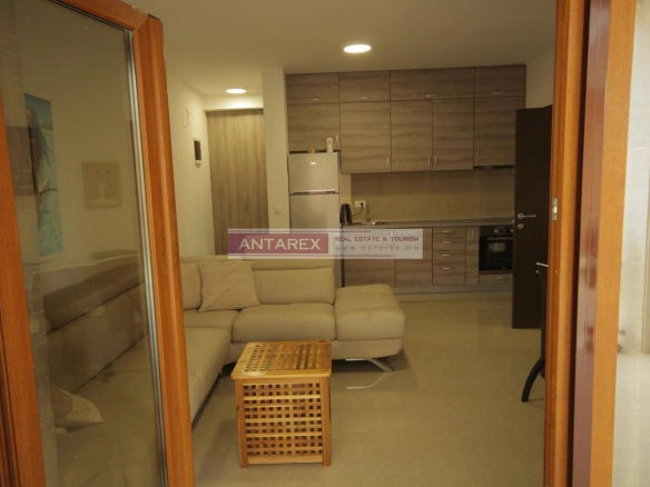 Dvosoban stan 95 m² – Donja Lastva, Tivat — fotografija 7