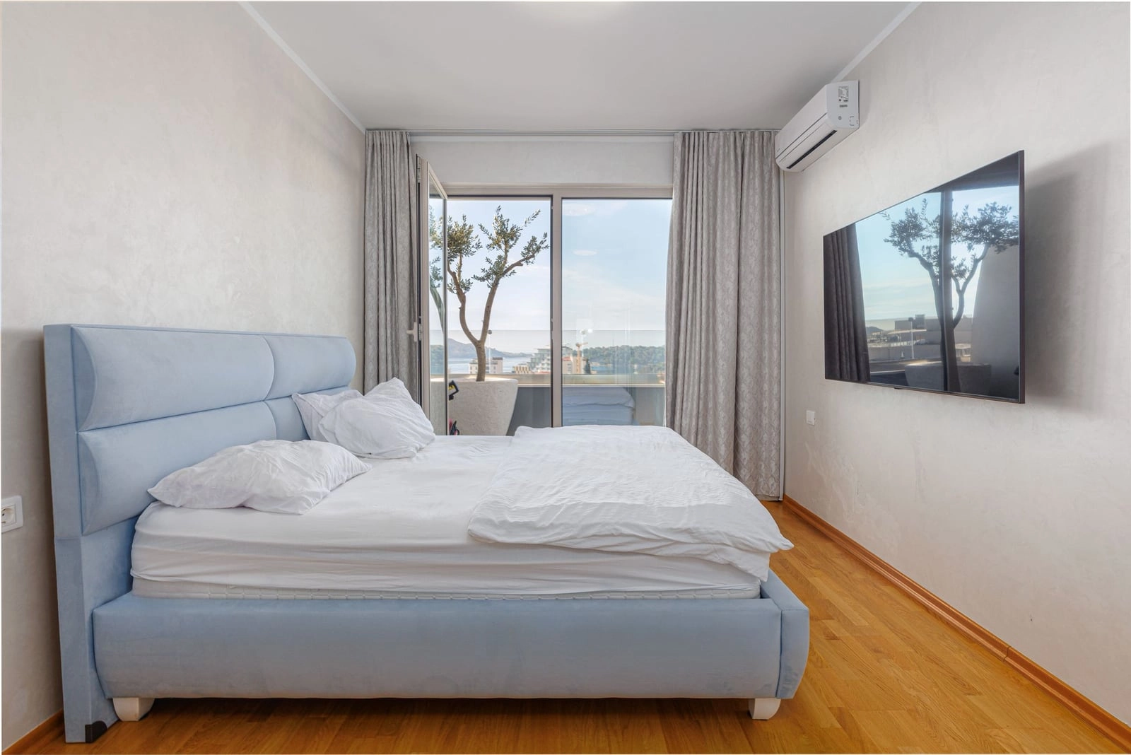 Dvosoban-stan-sa-terasom-u-Becicima-Budva-12 Dvosoban stan 104 m² – Bečići, Budva — fotografija 13