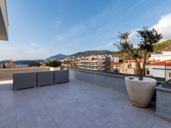 Dvosoban stan 104 m² – Bečići, Budva — fotografija 19