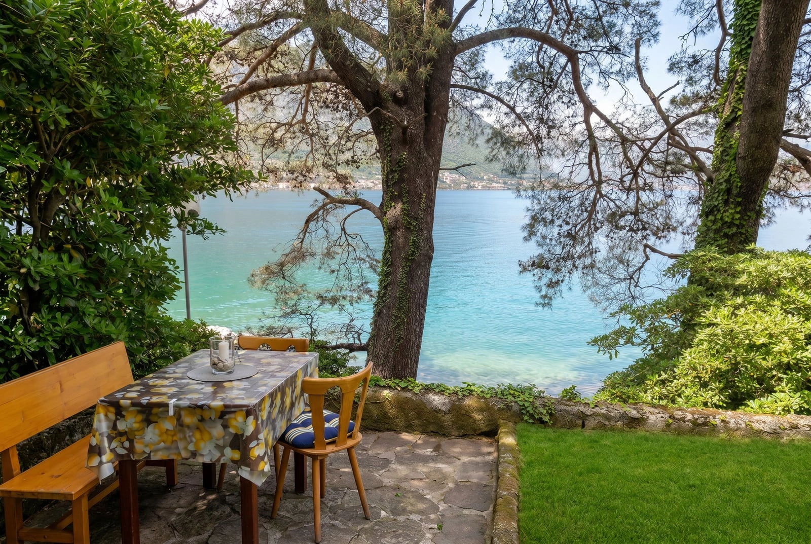 Plac 900 m² – Dobrota, Kotor — fotografija 3