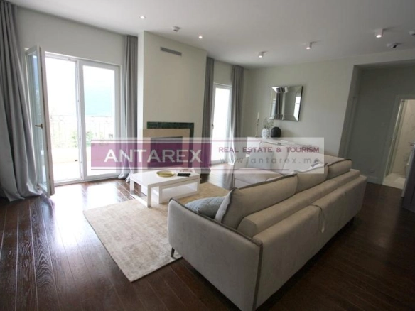 Trosoban stan 165 m² – Kumbor, Herceg Novi — fotografija 2