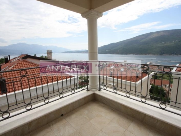 Trosoban stan 165 m² – Kumbor, Herceg Novi — fotografija 3