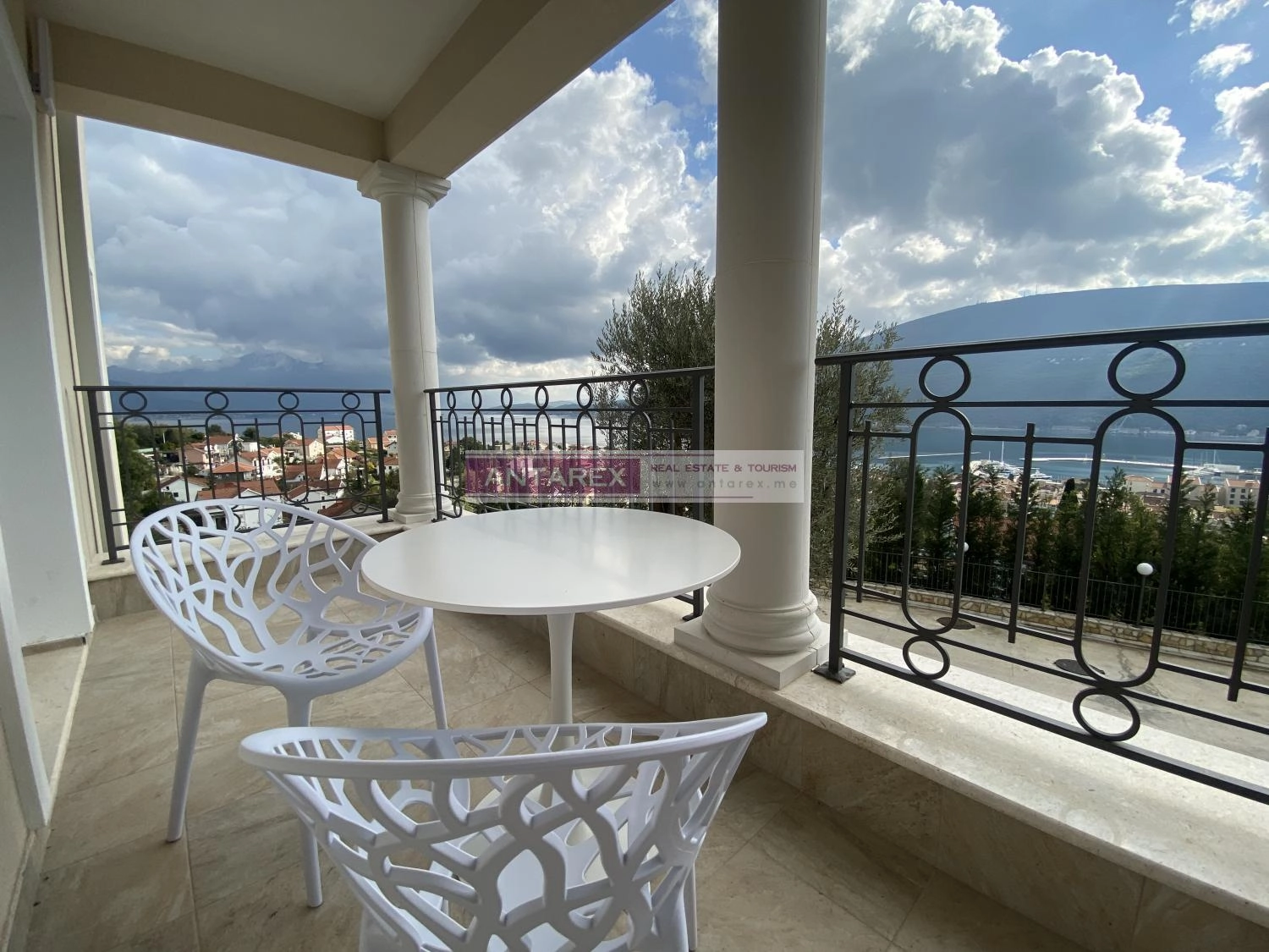 Trosoban-stan-u-kompleksu-u-Kumboru-Herceg-Novi-3 Trosoban stan 165 m² – Kumbor, Herceg Novi — fotografija 4