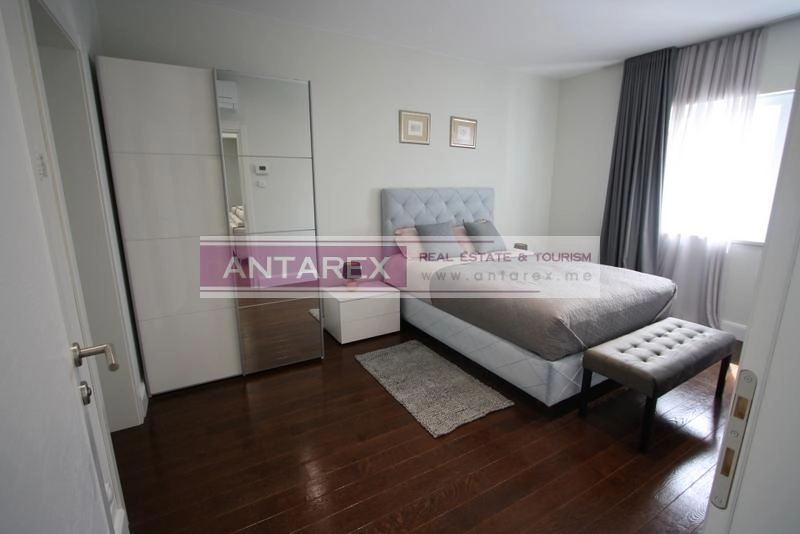 Trosoban-stan-u-kompleksu-u-Kumboru-Herceg-Novi-4 Trosoban stan 165 m² – Kumbor, Herceg Novi — fotografija 5