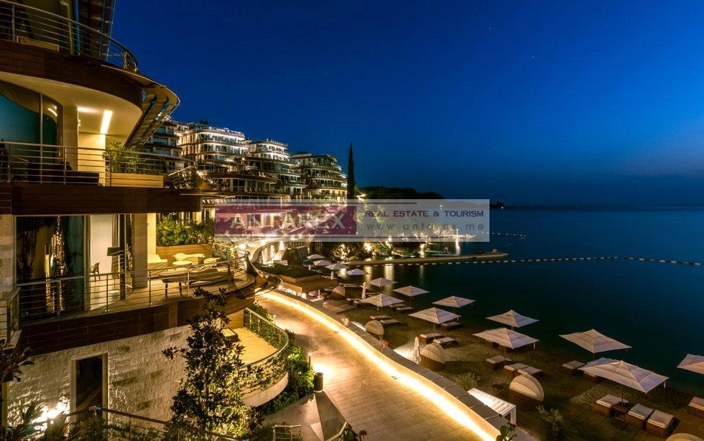 Dvosoban stan 286 m² – Budva — fotografija 2