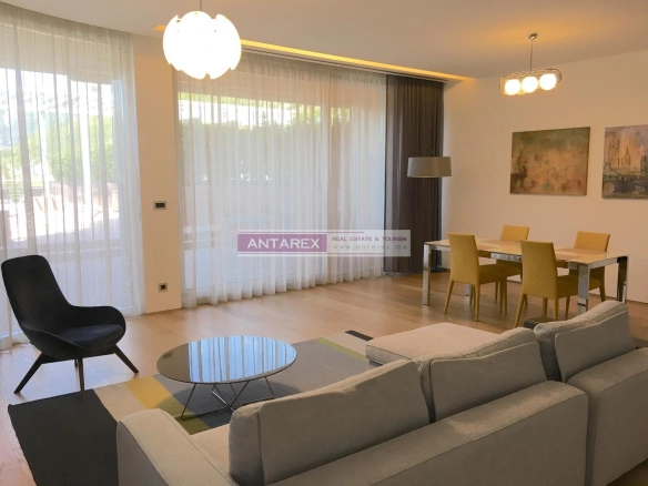 Dvosoban stan 286 m² – Budva — fotografija 10