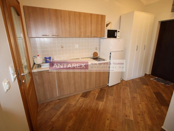 Garsonjera 33 m² – Herceg Novi — fotografija 3