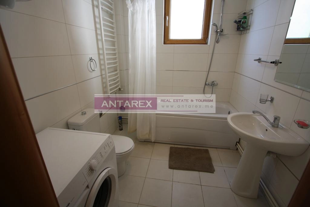 Garsonjera-33-m²-u-kompleksu-sa-bazenima-Herceg-Novi-3 Garsonjera 33 m² – Herceg Novi — fotografija 4