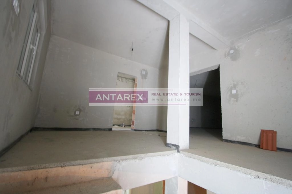 Nova-kuca-sa-velikim-placem-u-Igalu-Herceg-Novi-7 Kuća 331 m² – Igalo, Herceg Novi — fotografija 8