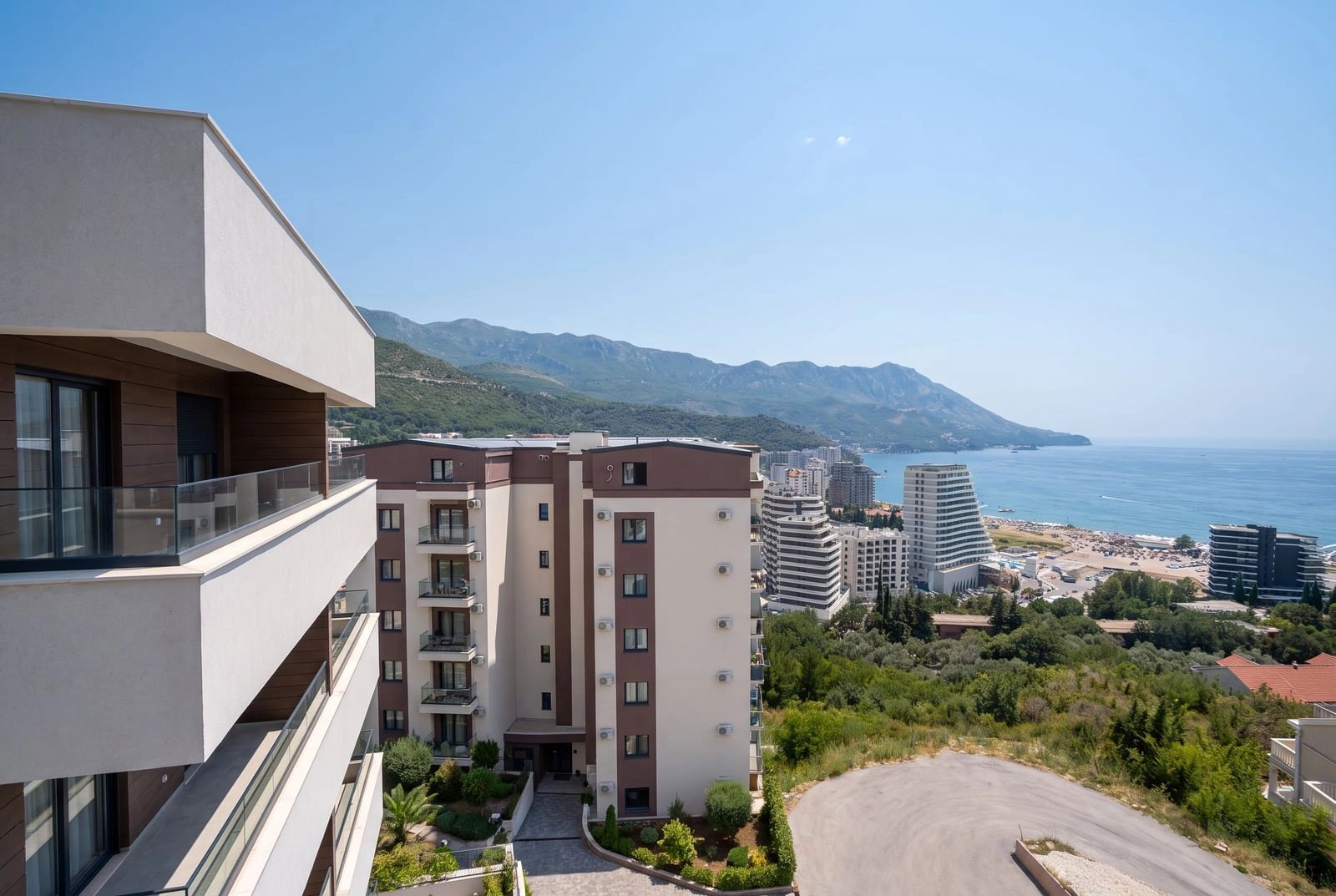 Trosoban-stan-u-kompleksu-MonteDreams-Light-Becici-Budva-14 Izdavanje: Trosoban stan 91 m² – Bečići, Budva — fotografija 15