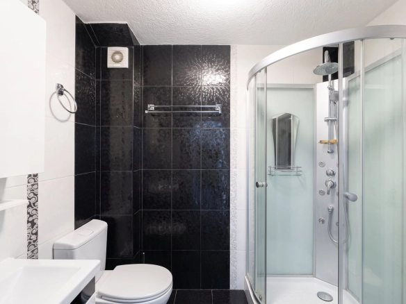 Jednosoban stan 53 m² – Budva — fotografija 14