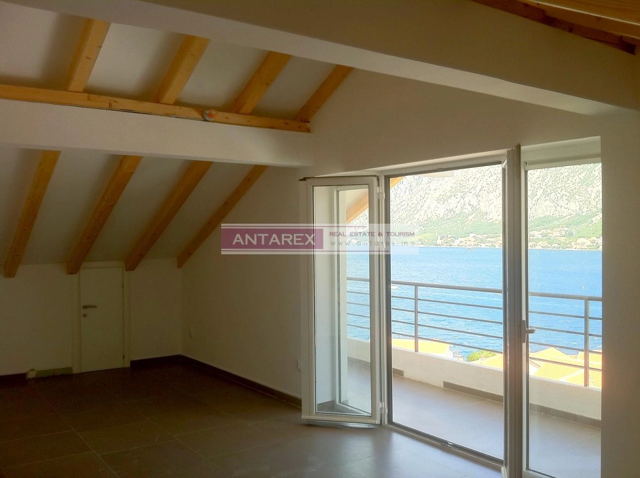Kuća 357 m² – Prčanj, Kotor — fotografija 9