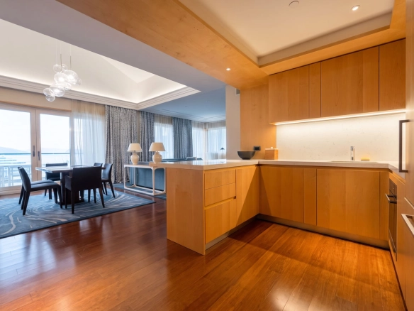 Dvosoban stan 231 m² – Tivat — fotografija 6