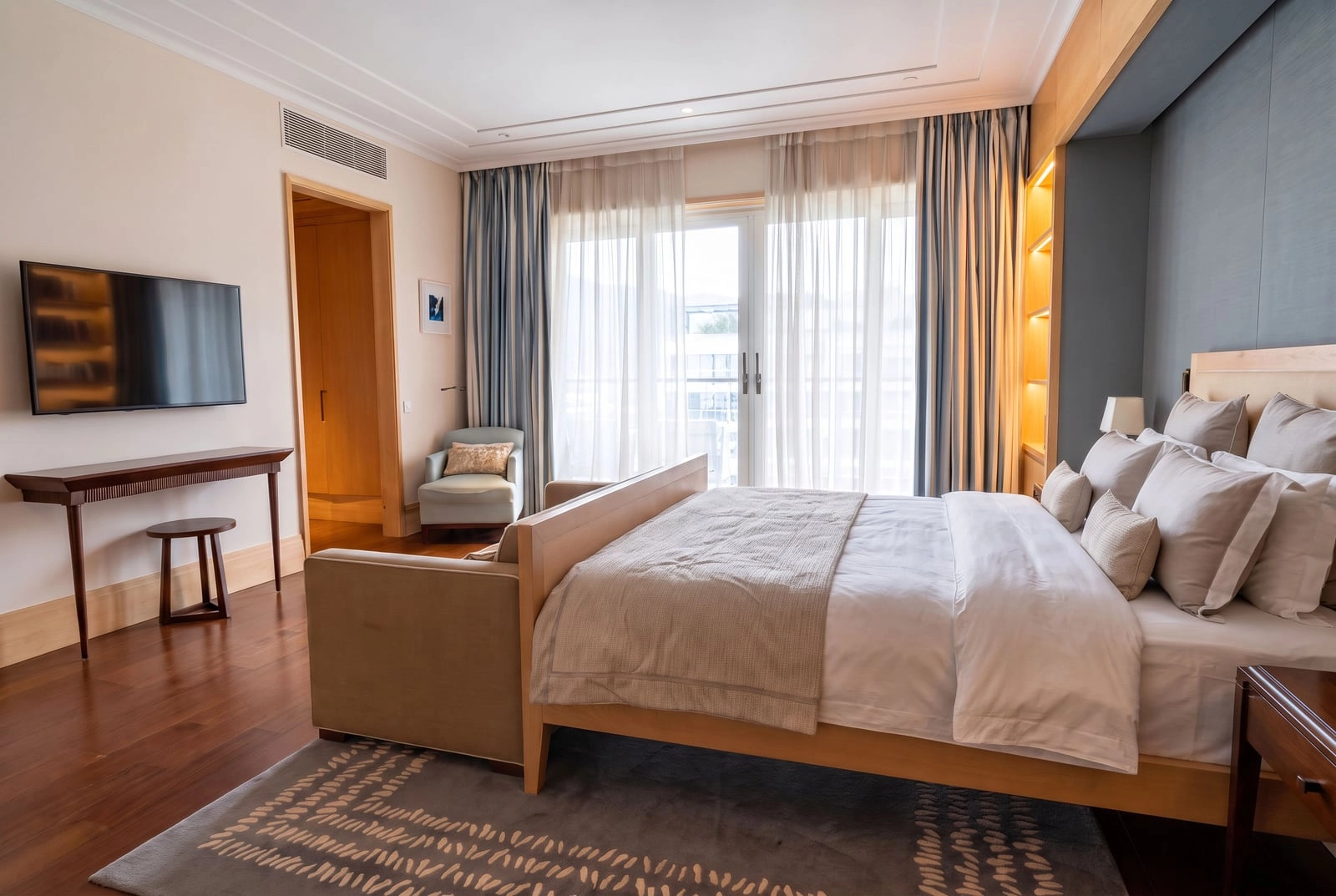 Penthaus-s-pogledom-na-more-u-Porto-Montenegru-Tivat-8 Dvosoban stan 231 m² – Tivat — fotografija 9