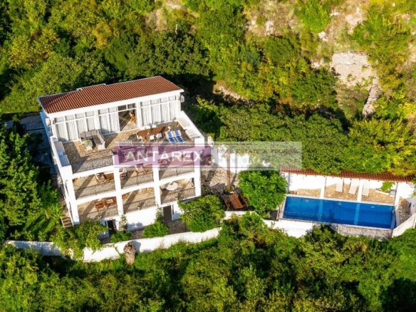 Kuća 486 m² – Bečići, Budva — fotografija 2