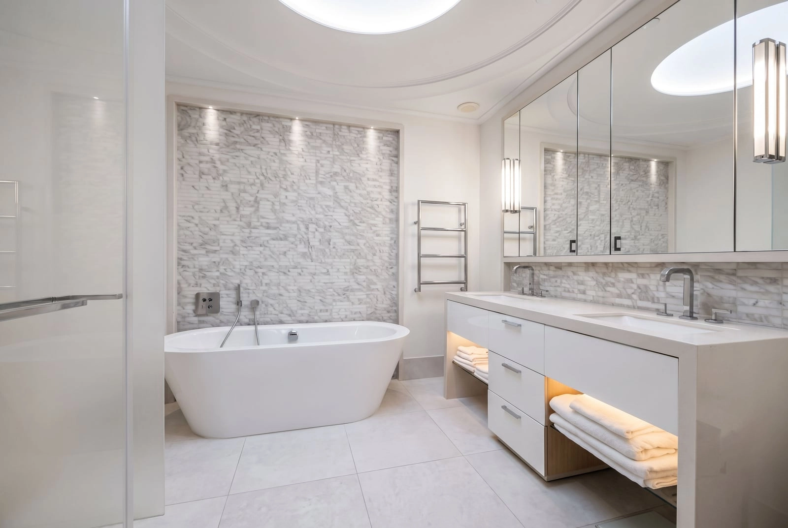 Penthaus-s-pogledom-na-more-u-Porto-Montenegru-Tivat-11 Dvosoban stan 231 m² – Tivat — fotografija 12