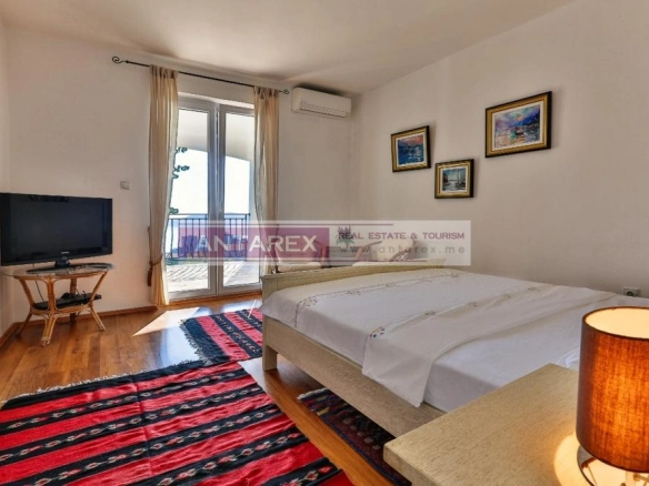 Kuća 486 m² – Bečići, Budva — fotografija 9