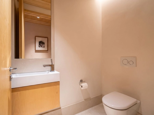 Dvosoban stan 231 m² – Tivat — fotografija 16