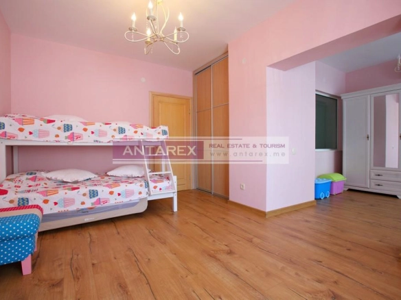 Kuća 400 m² – Igalo, Herceg Novi — fotografija 7