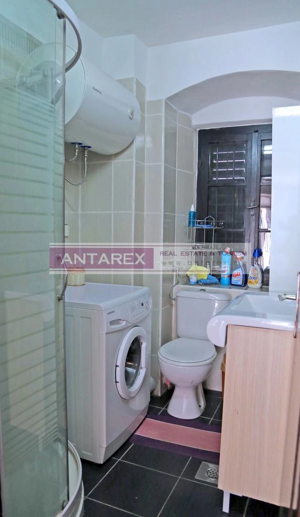 Jednosoban-stan-u-starom-gradu-Herceg-Novi-3 Jednosoban stan 30 m² – Herceg Novi — fotografija 4