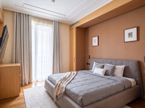 Trosoban stan 215 m² – Tivat — fotografija 11