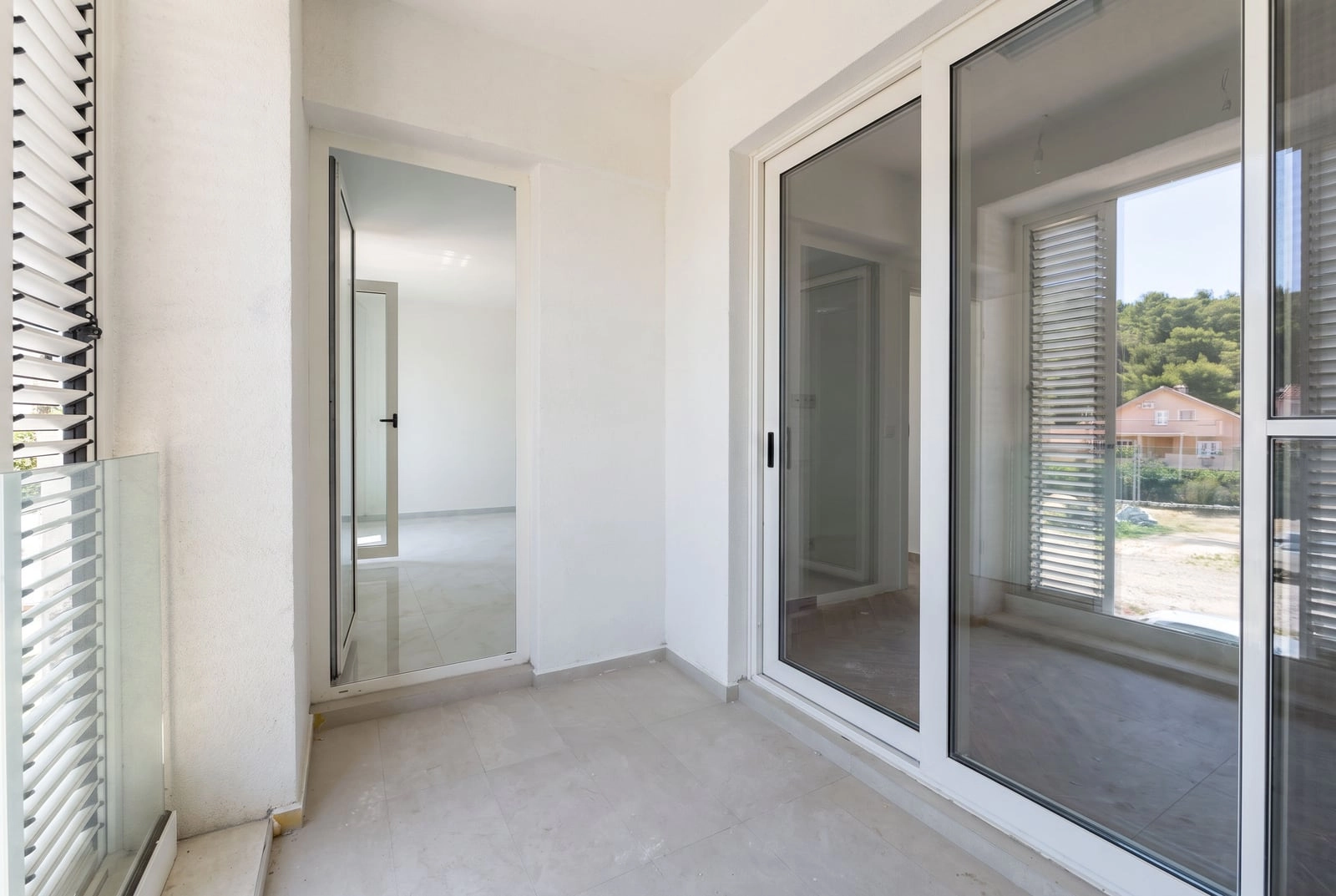 Dvosoban stan 63 m² – Tivat — fotografija 3