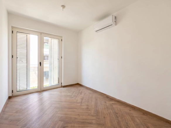 Dvosoban stan 63 m² – Tivat — fotografija 5