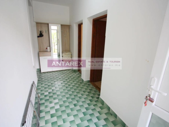 Kuća 115 m² – Stoliv, Kotor — fotografija 7