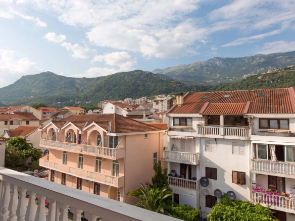Dvosoban stan 60 m² – Budva — fotografija 3