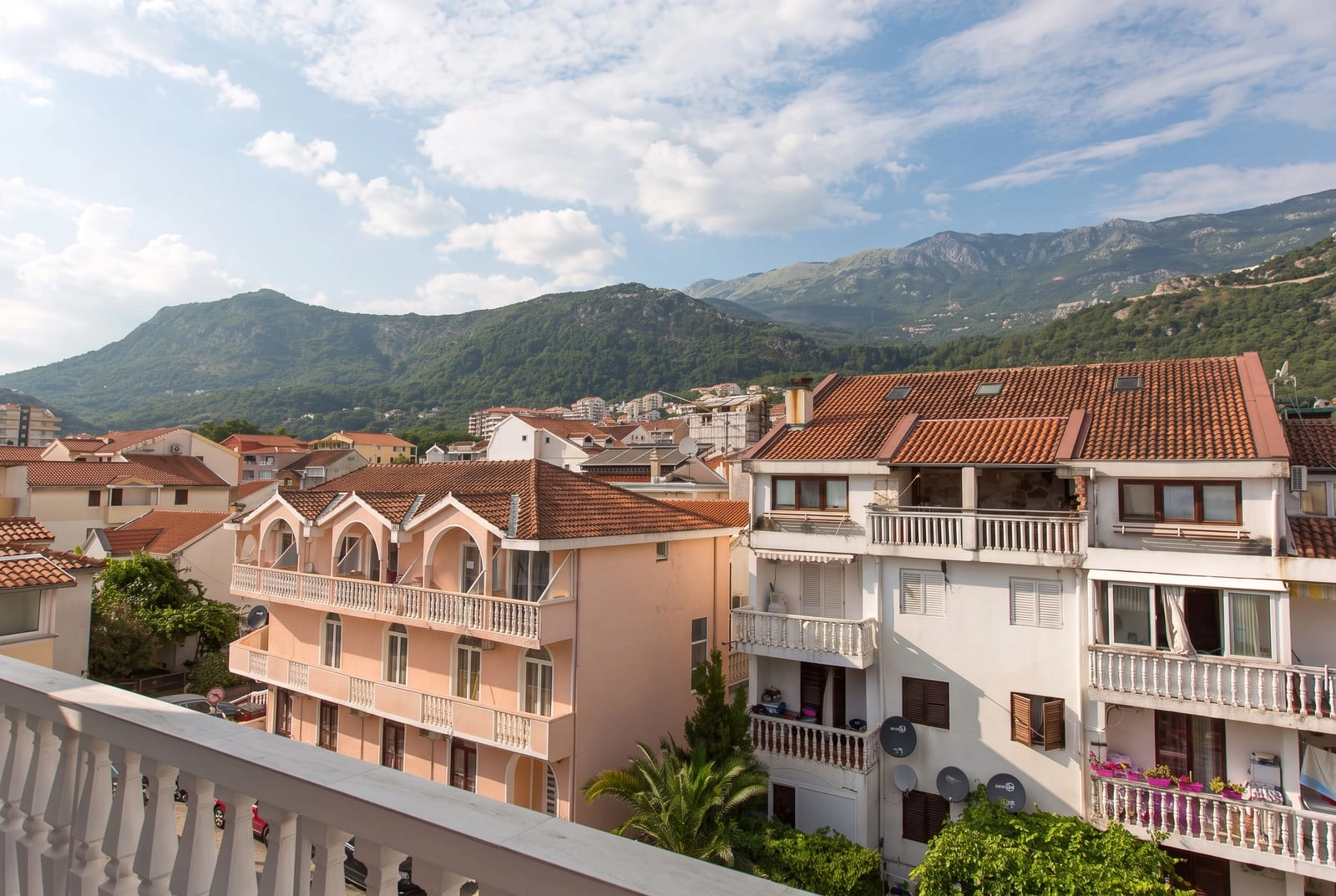 Dvosoban-stan-sa-terasom-u-Budvi-2 Dvosoban stan 60 m² – Budva — fotografija 3