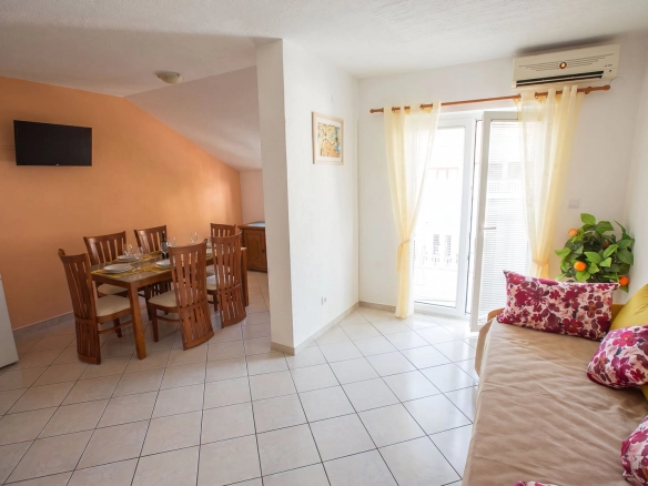 Dvosoban stan 60 m² – Budva — fotografija 9