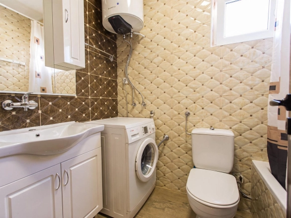 Dvosoban stan 60 m² – Budva — fotografija 13