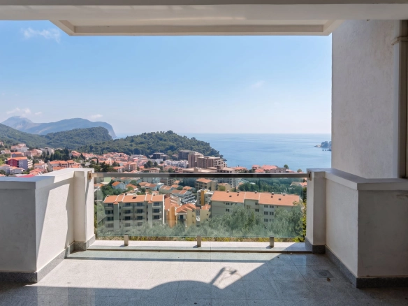 Trosoban stan – Petrovac, Budva — fotografija 5