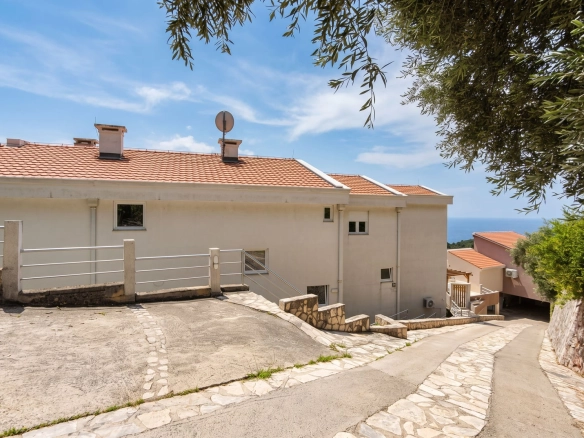 Trosoban stan – Petrovac, Budva — fotografija 16