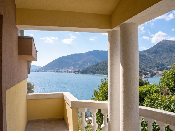 Kuća 228 m² – Tivat — fotografija 9