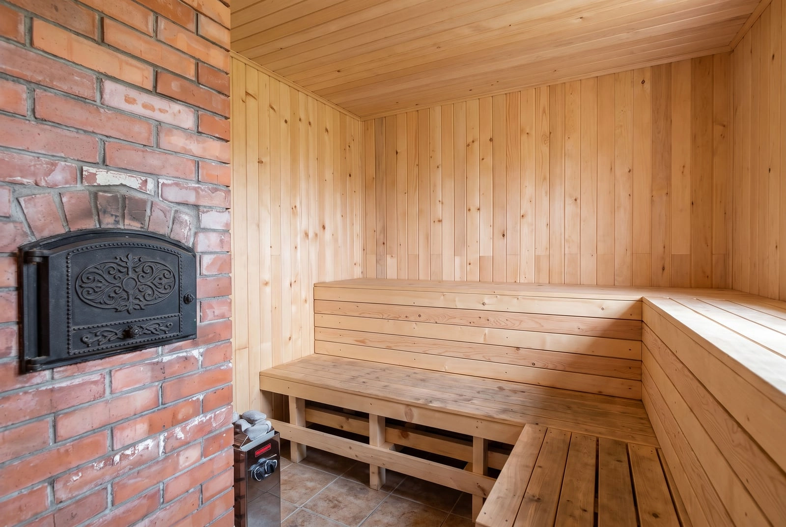 Kuca-sa-bazenom-i-pogledom-na-more-u-Opatovu-Tivat-11 Kuća 228 m² – Tivat — fotografija 12