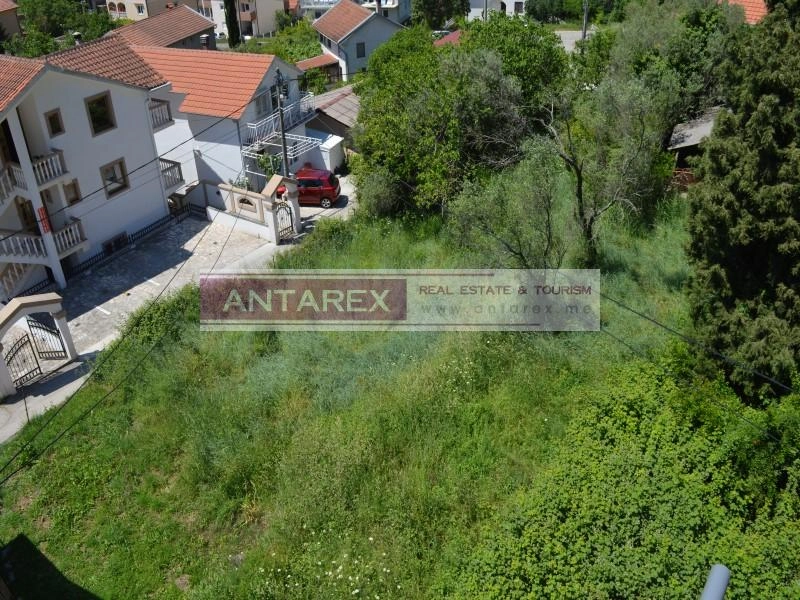 Plac-od-559-m²-u-Seljanovu-Tivat-1 Plac 559 m² – Seljanovo, Tivat — fotografija 2